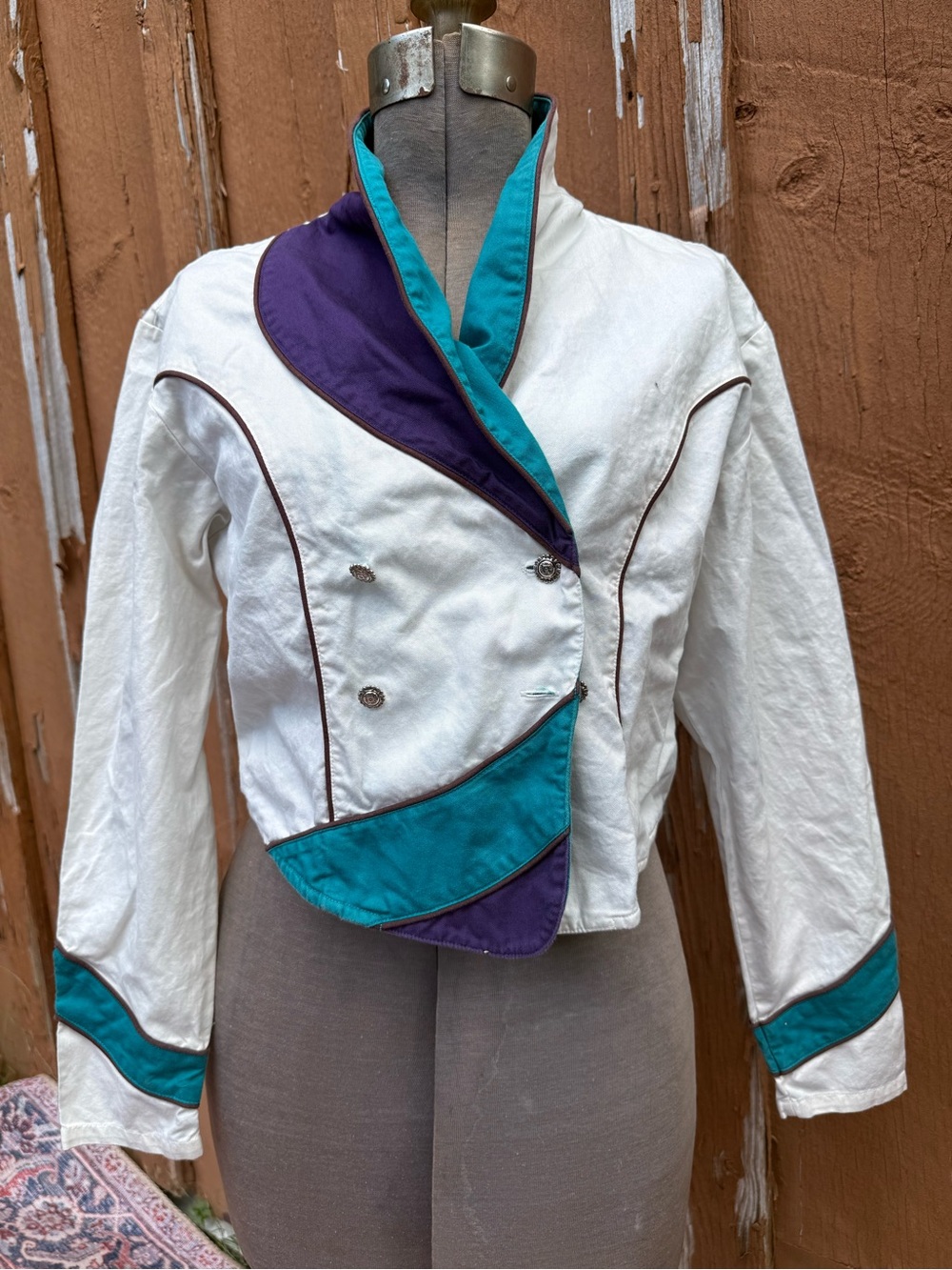 Wrangler White Blazer with Teal and Purple Contrast